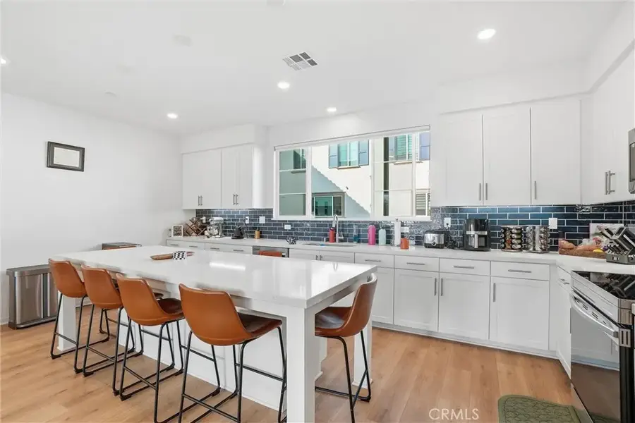 3667 Elm Avenue, Long Beach, CA 90807 - Image #2