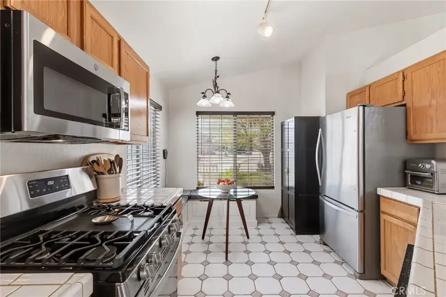 2416 Oakgrove Street, Rosamond, CA 93560 - #3