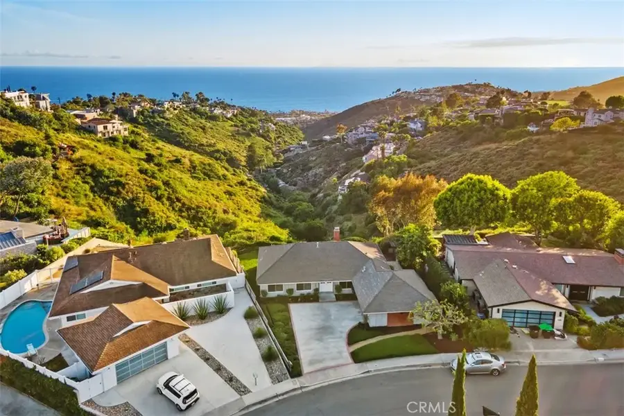 3059 Bern Drive, Laguna Beach, CA 92651 - #3