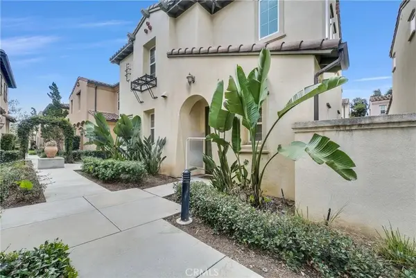 250 W Sparkleberry, Orange, CA 92865