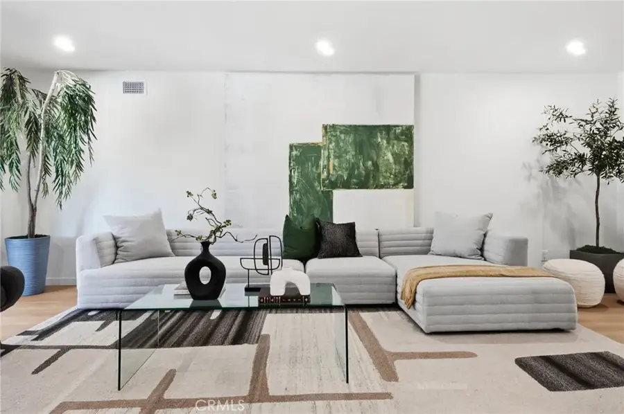 2116 Freeman, Santa Ana, CA 92706 - #2
