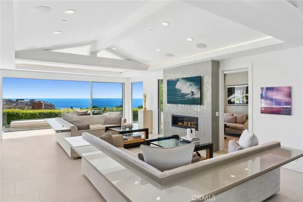 820 Emerald Bay, Laguna Beach, CA 92651 - #1