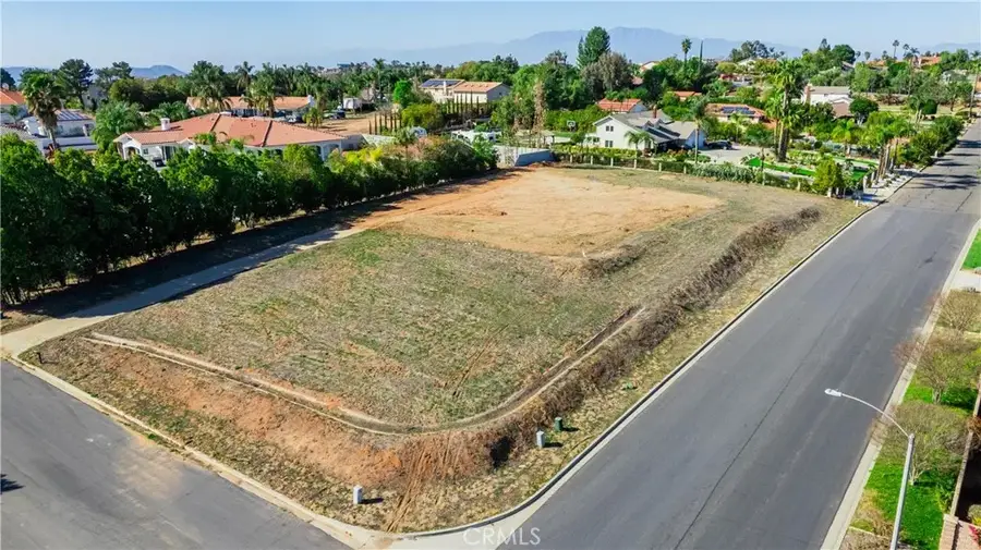 16460 Landon, Riverside, CA 92504 - #2