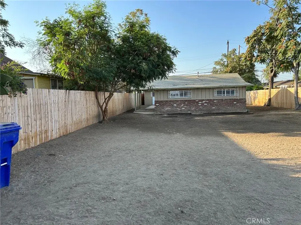 111 Warren, Bakersfield, CA 93308 - Image #1