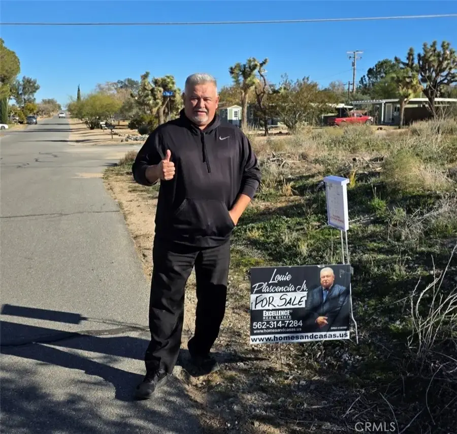 55685 Navajo Trail, Yucca Valley, CA 92284 - Image #2