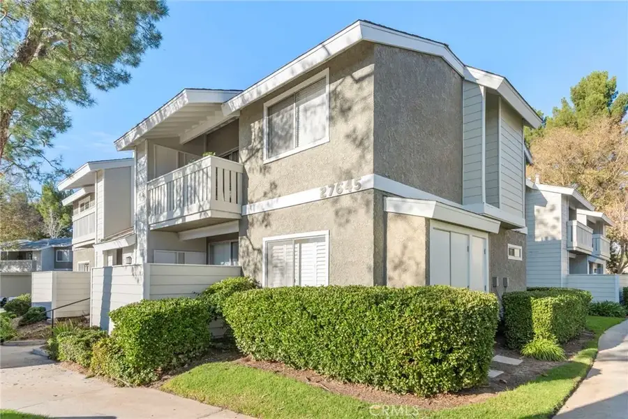 27645 Susan Beth Way, Saugus, CA 91350 - Image #2