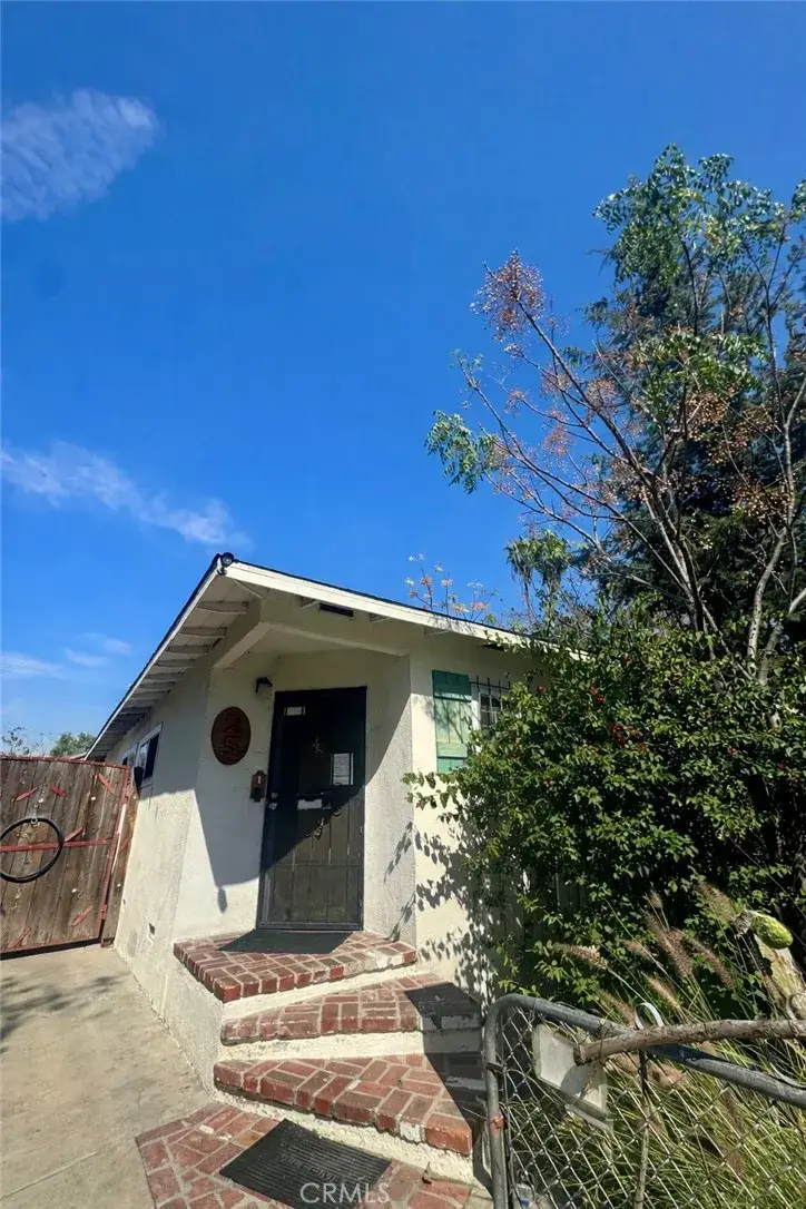 25 E Plymouth, Long Beach, CA 90805 - #1