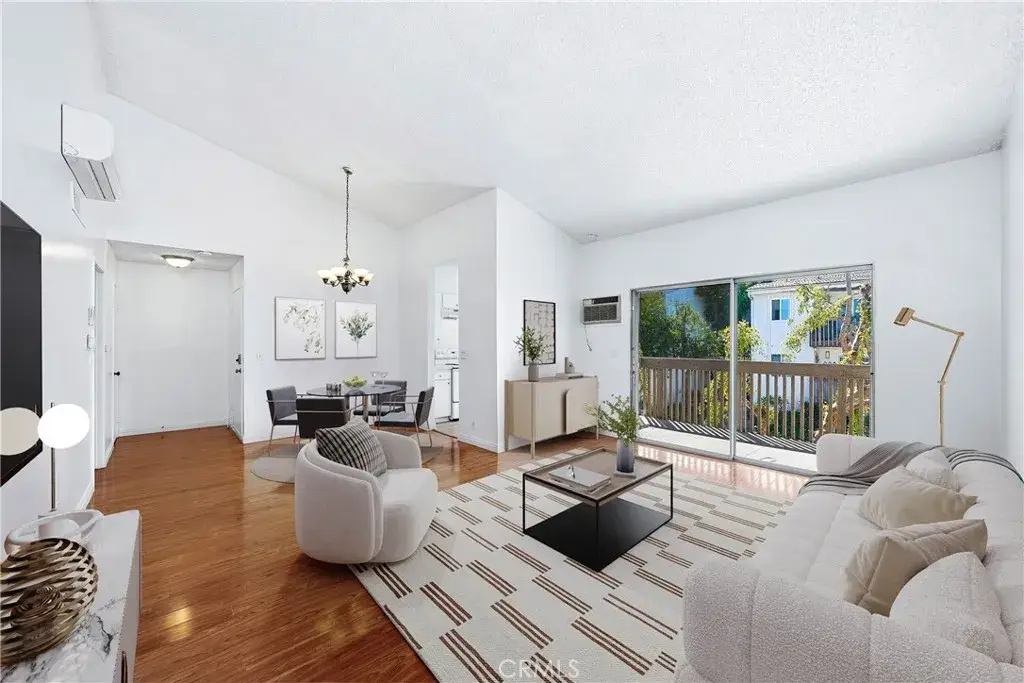 1661 Neil Armstrong #231, Montebello, CA 90640 - #1