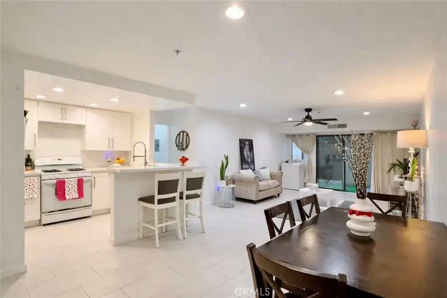 700 W 3rd Street #A104, Santa Ana, CA 92701 - #3