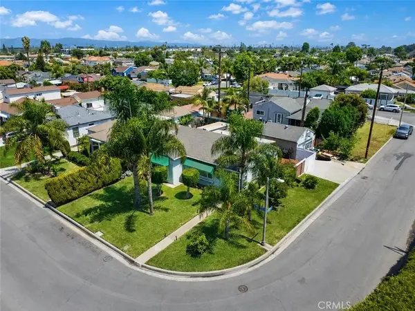 8734 Parrot Avenue, Downey, CA 90240