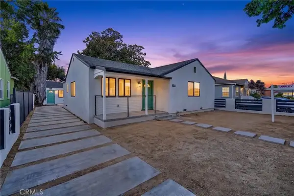 2106 W 94th Pl, Los Angeles, CA 90047