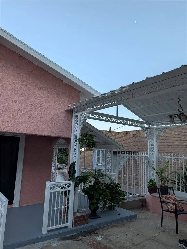 1074 N Bonnie Beach Place, Los Angeles, CA 90063 - #3