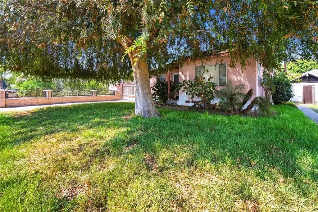 11605 Garfield, South Gate, CA 90280 - #1
