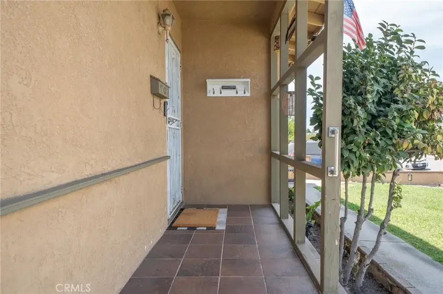 5595 Hawthorne, Montclair, CA 91763 - #3
