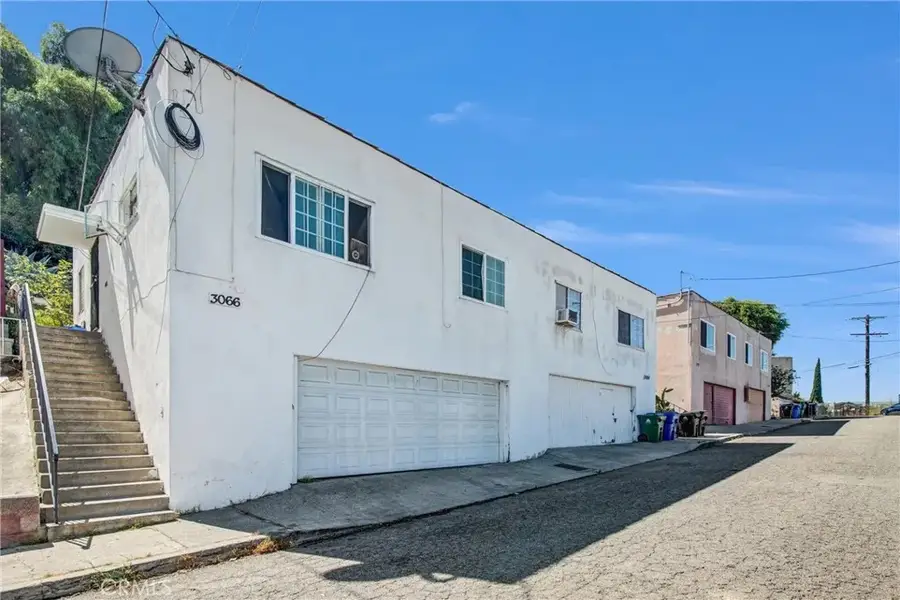 3064 Isabel, Los Angeles, CA 90065 - #2
