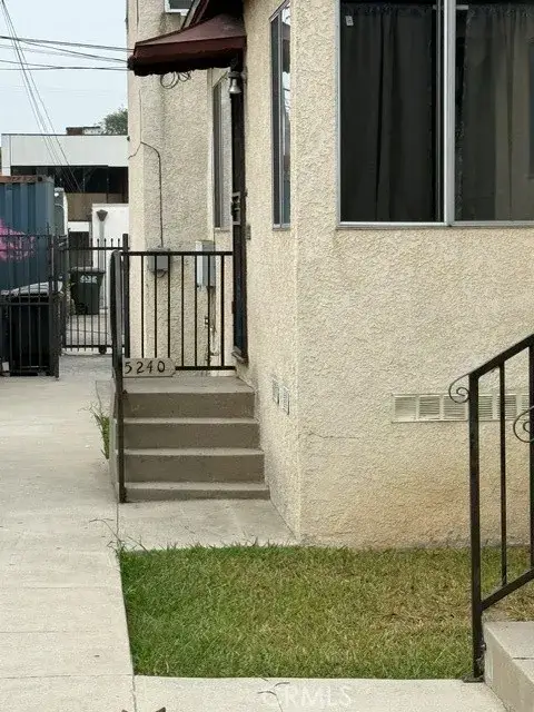 5240 Via San Delarro, Los Angeles, CA 90022 - #3