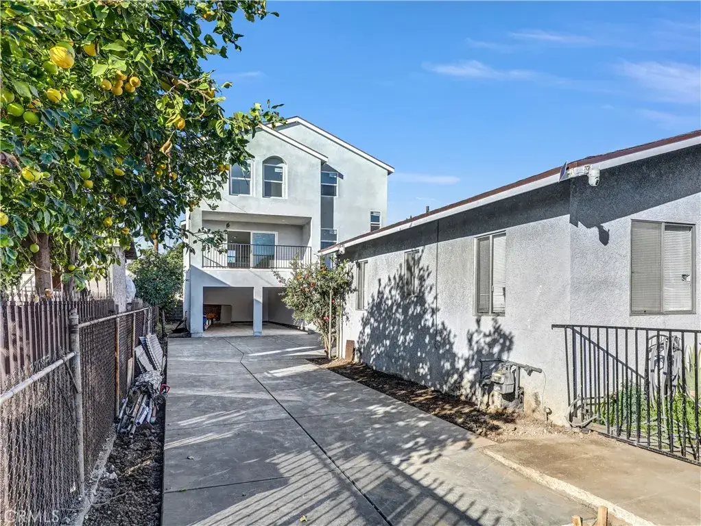 1231 S Rowan Avenue, Los Angeles, CA 90023 - #1