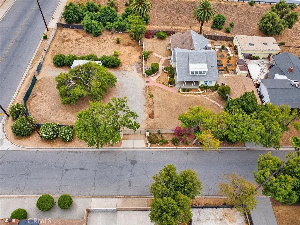 2950 N Golden Avenue, San Bernardino, CA 92404 - #1