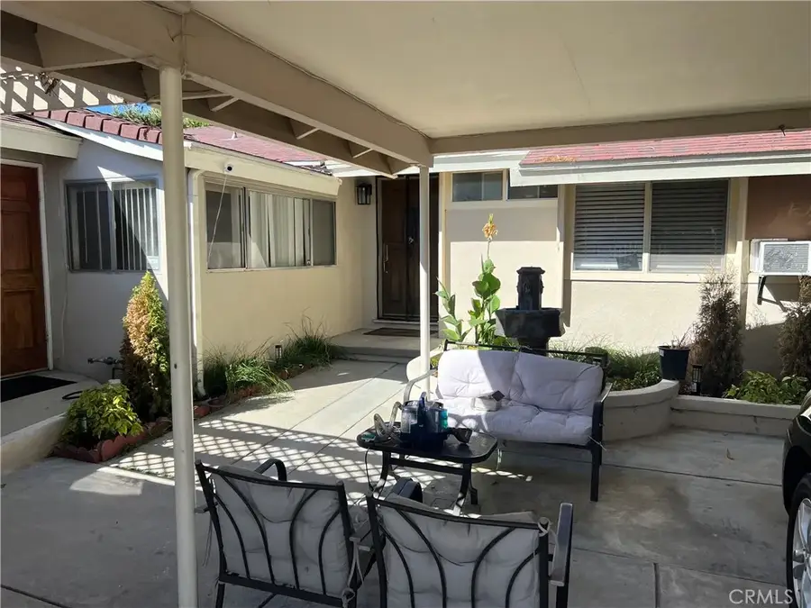 20959 Strathern, Canoga Park, CA 91304 - #2