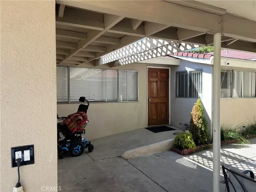 20959 Strathern, Canoga Park, CA 91304 - #3