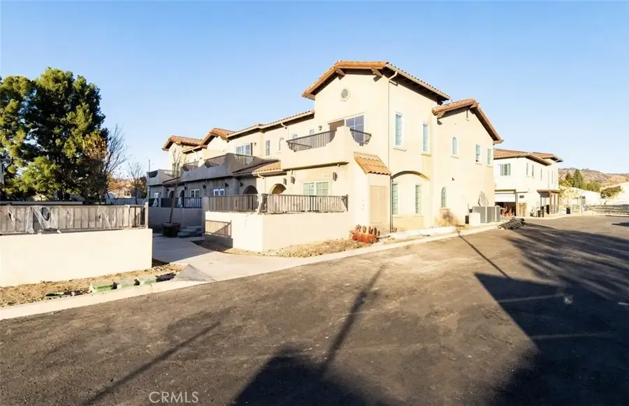 5502 E Los Angeles Avenue #4, Simi Valley, CA 93063 - #2