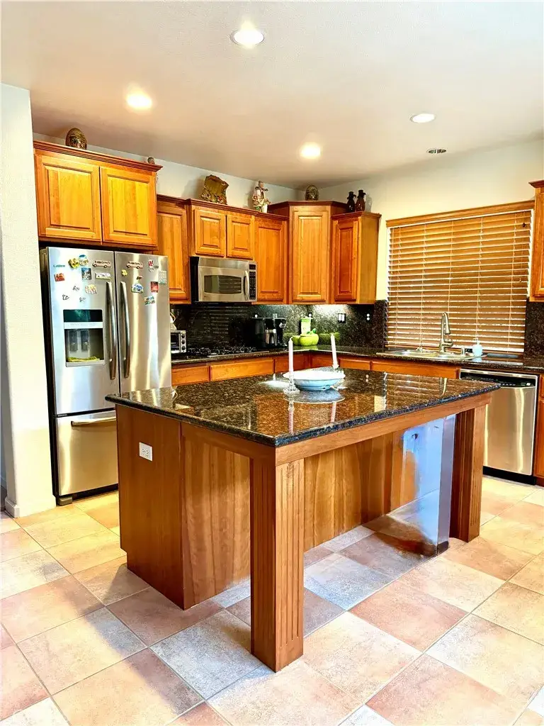 9200 Hunters Creek Way, Chowchilla, CA 93610 - #3