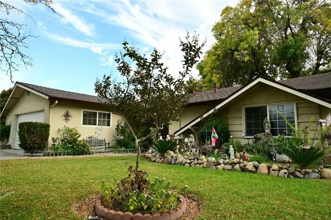 280 E Olive, Merced, CA 95340 - Image #1