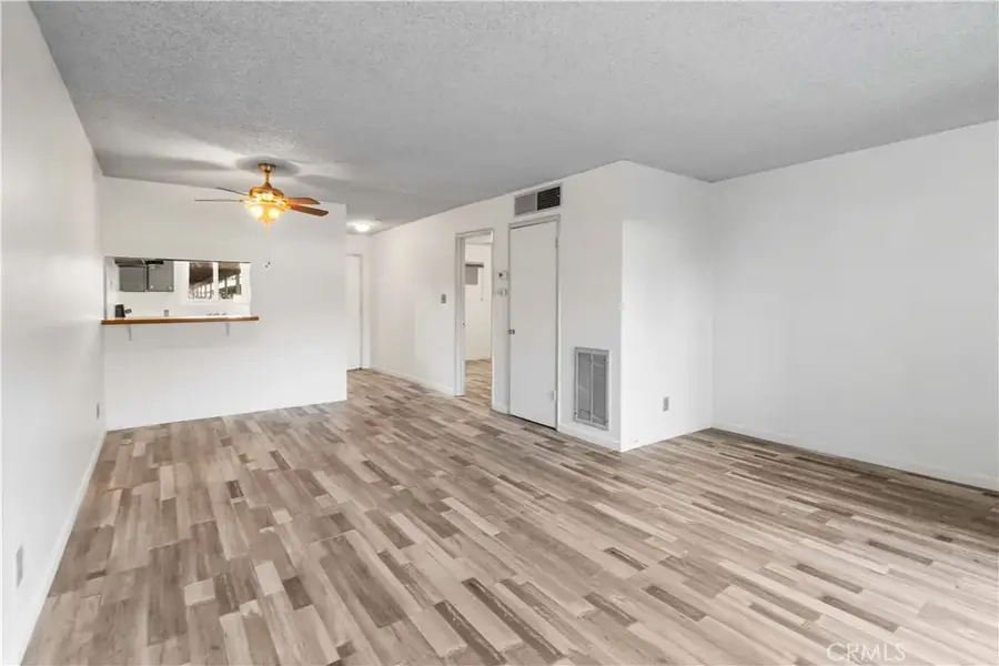 805 Tully Rd #2, Modesto, CA 95350 - Image #2