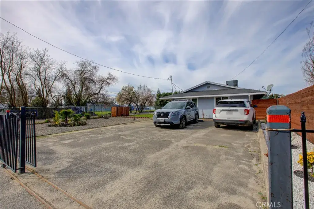 7139 Center, Winton, CA 95388 - #1