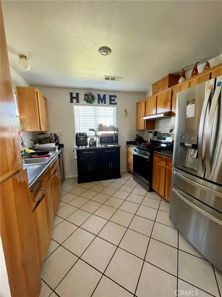 9654 Timothy Court, Delhi, CA 95315 - #2