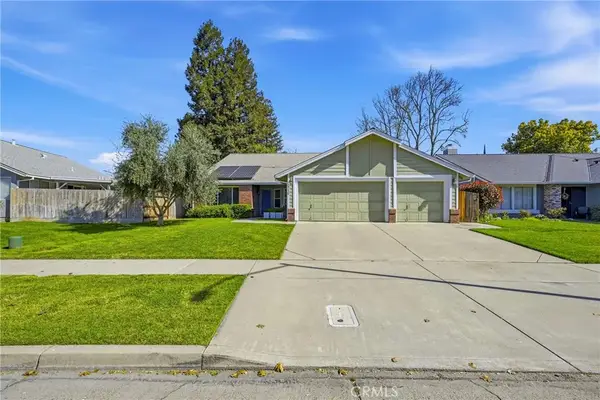 3438 Tres Logos Drive, Merced, CA 95348