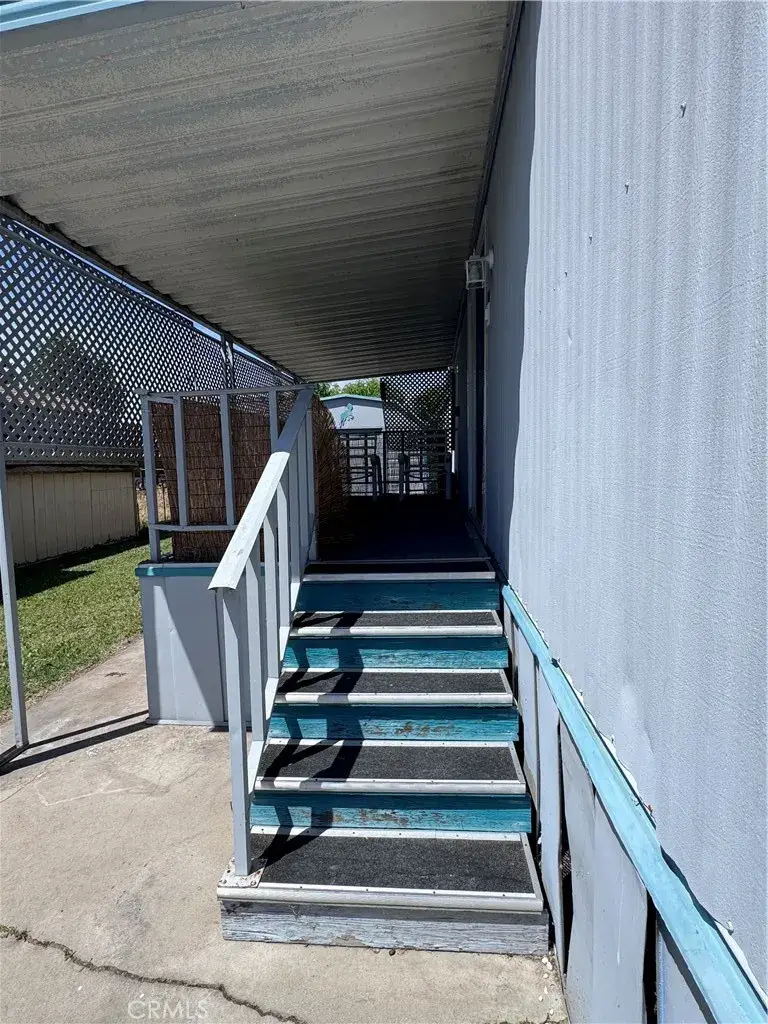 122 Granada, Atwater, CA 95301 - #3