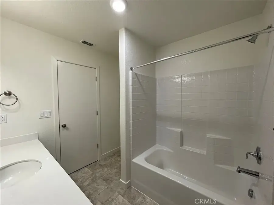 732 Stone Ridge East Avenue, Merced, CA 95341 - #3