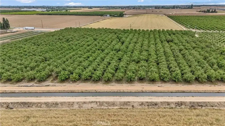 14706 Peach, Livingston, CA 95334 - #2