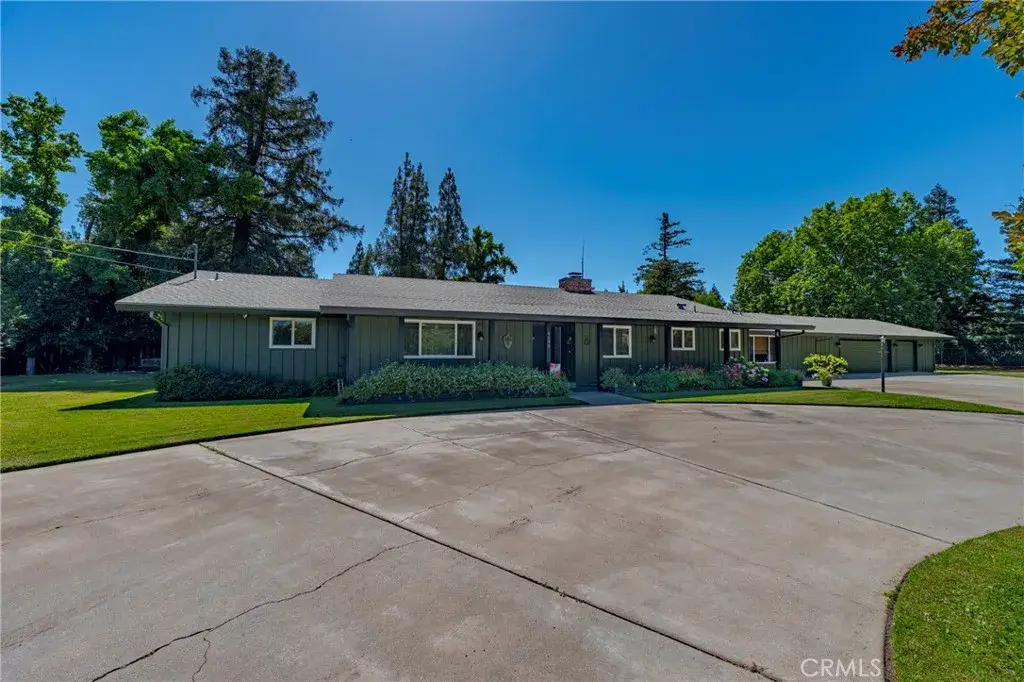 6090 Country Club Pl, Merced, CA 95340 - #1