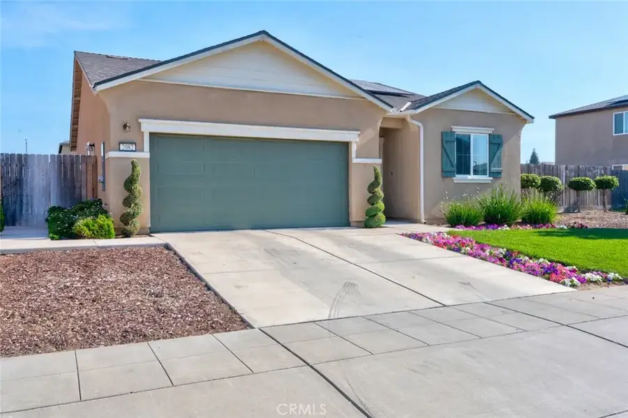 2082 Bidan, Chowchilla, CA 93610 - #2