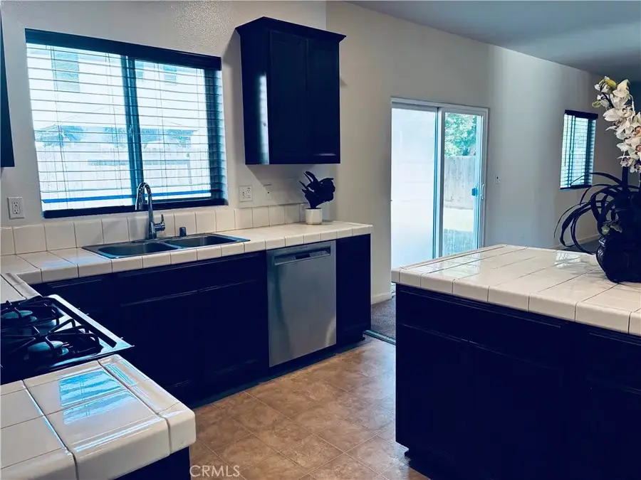 122 Mono Lake Court, Merced, CA 95341 - #3