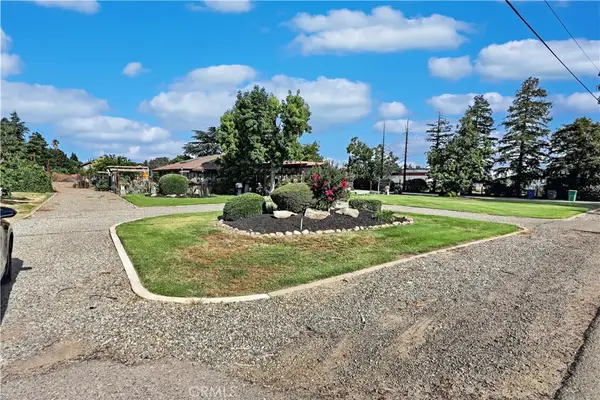 3629 N Lake, Merced, CA 95340