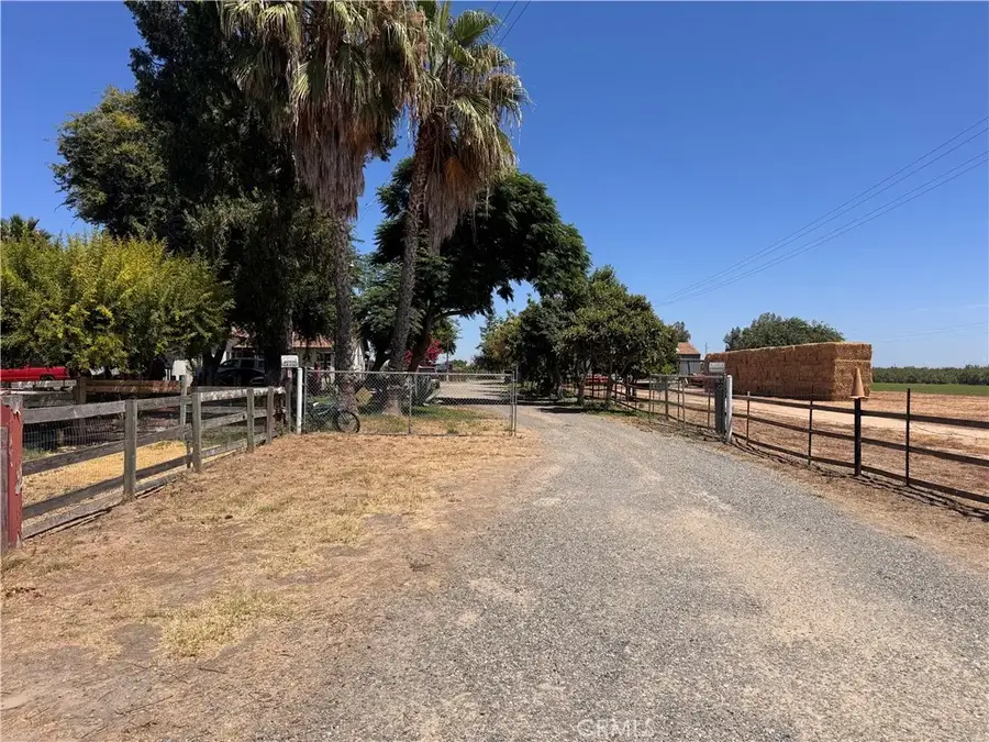 8576 Olive, Winton, CA 95388 - #2