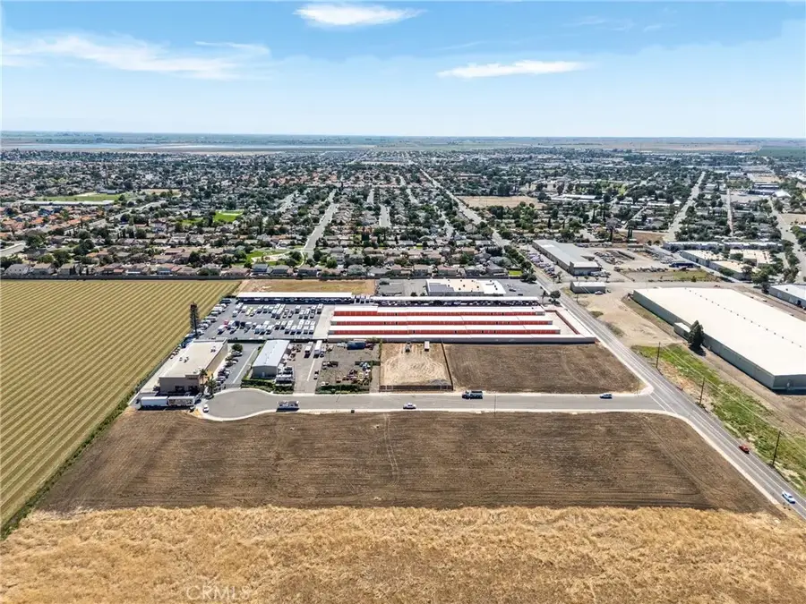 239 Commerce, Los Banos, CA 93635 - #3