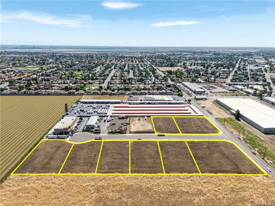 203 Commerce, Los Banos, CA 93635 - #2