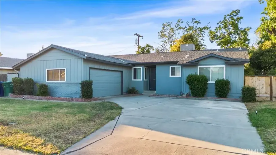 902 Granada, Los Banos, CA 93635 - #3