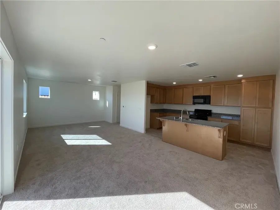 725 Stone Ridge West Avenue, Merced, CA 95341 - #3