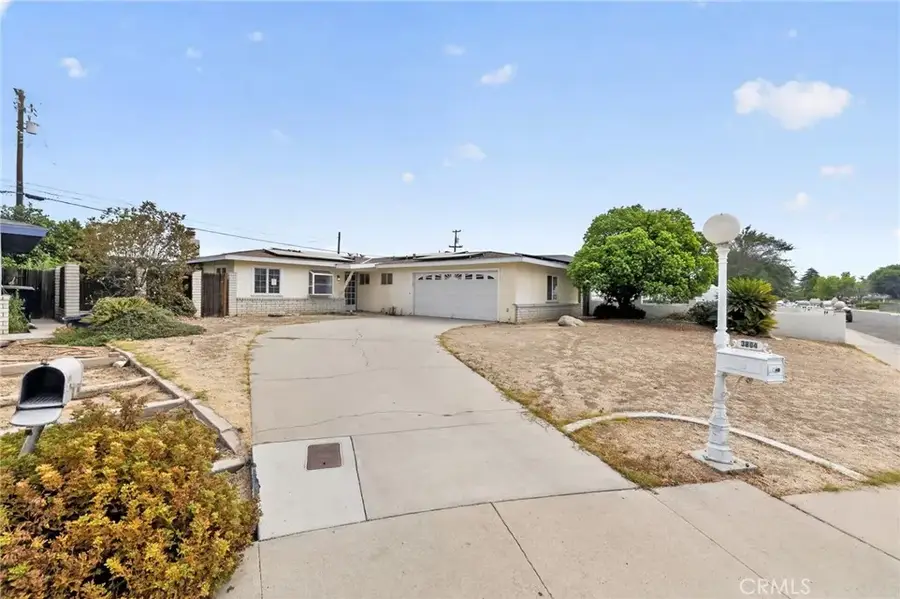 3804 Laverne, Bakersfield, CA 93309 - #3
