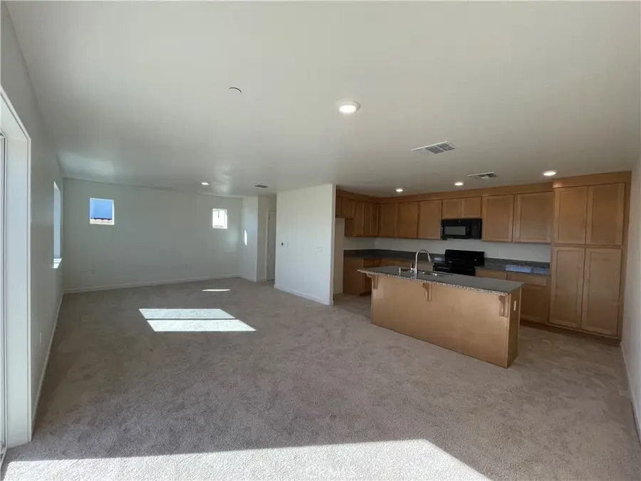 115 Long Trail Lane, Merced, CA 95341 - #2