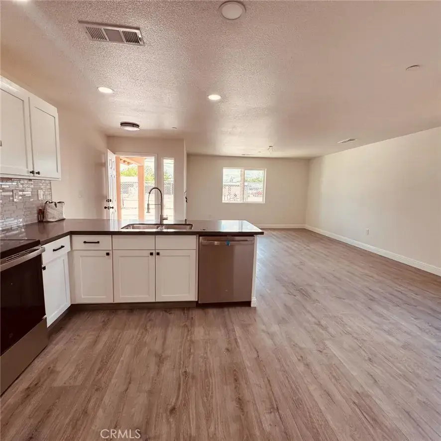 2990 Martin Luther King Jr Boulevard, Fresno, CA 93706 - #2