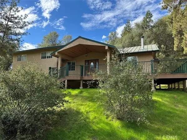 4965 Peak View Road, Mariposa, CA 95338