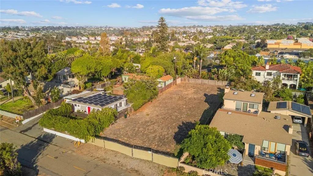 837 Stratford, Encinitas, CA 92024 - Image #1