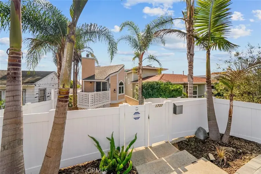 1737 Beryl Street, San Diego, CA 92109 - Image #2