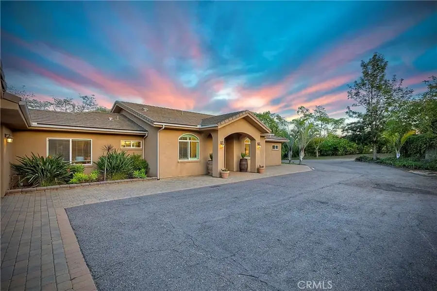 1986 Grey Rabbit Hollow Lane, Fallbrook, CA 92028 - Image #3